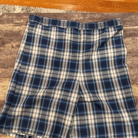 Scooter plaid skirt for girls size 18 regular - Picture 2 of 2